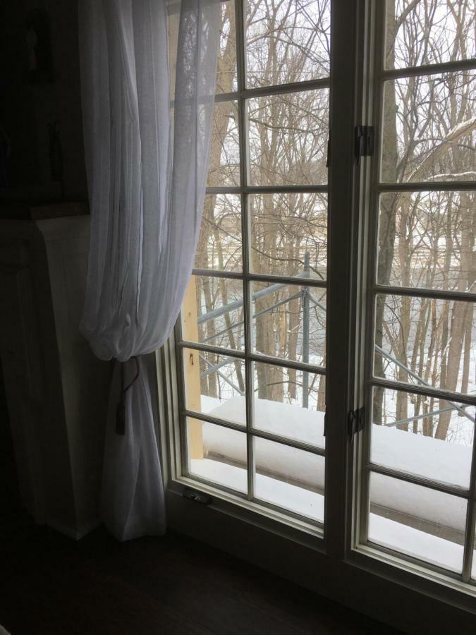 The Carriage House Flat - Downtown Paris Canada Bagian luar foto